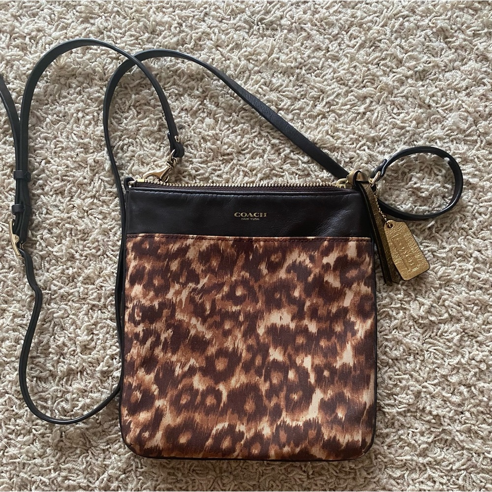 Coach Leopard Print Crossbody Purse (EUC)